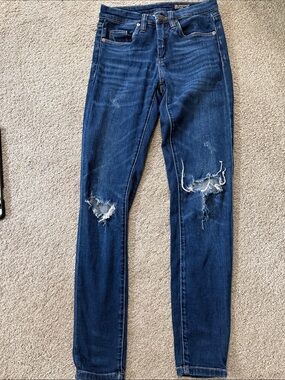 Blank NYC Indigo Ripped Skinny Jeans